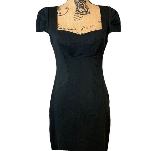 Nanette Lepore size 2 - Picture 3 of 13